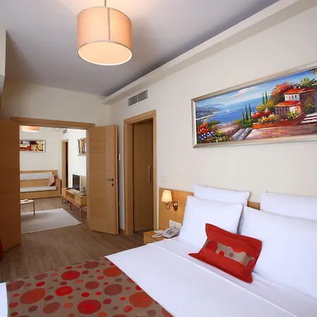 Hotel Esida 3*