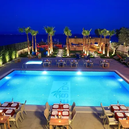 Esida Hotel 3*