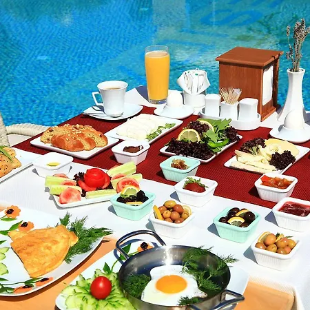 Esida Hotel 3*