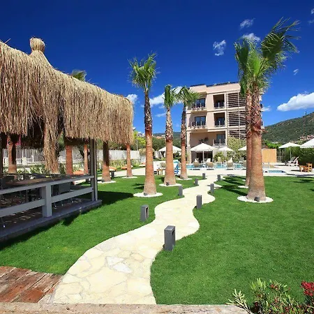 Esida Hotel 3*